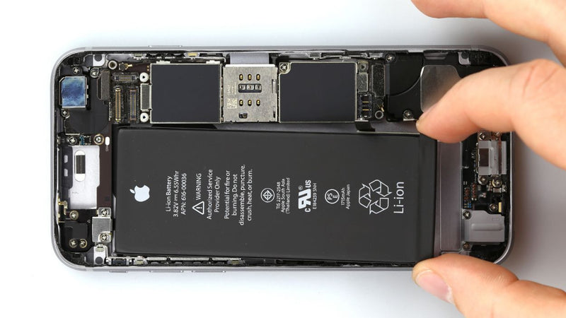 Installing the battery